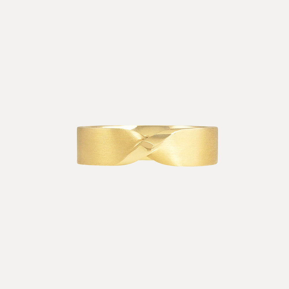 18K Yellow Gold Mobius 6.0mm Men’s Wedding Band Ring