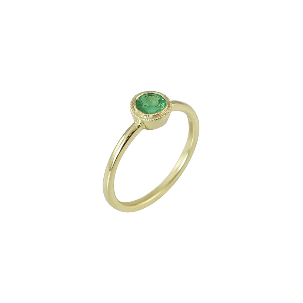 Solitaire Bezel Set Emerald Ring for Dana