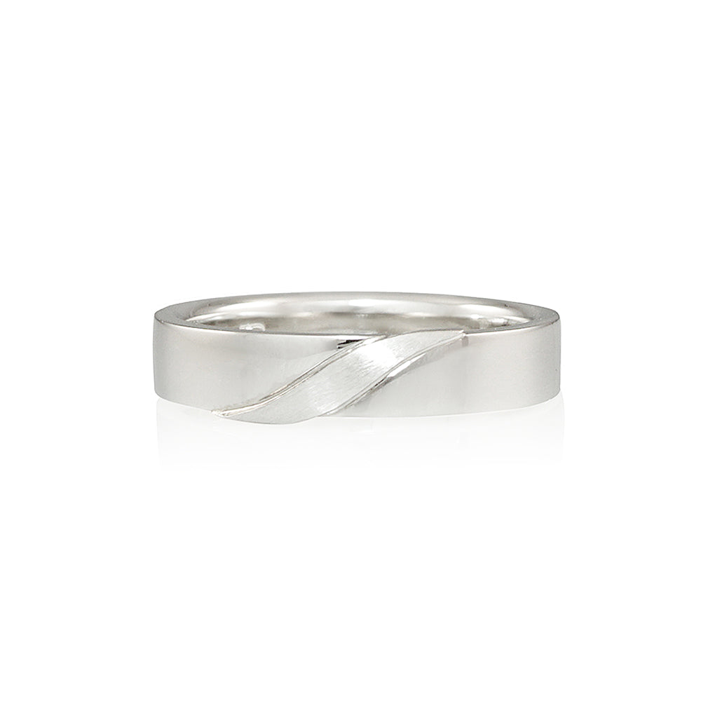 Mobius Wave Men's Wedding Ring for Jaegun