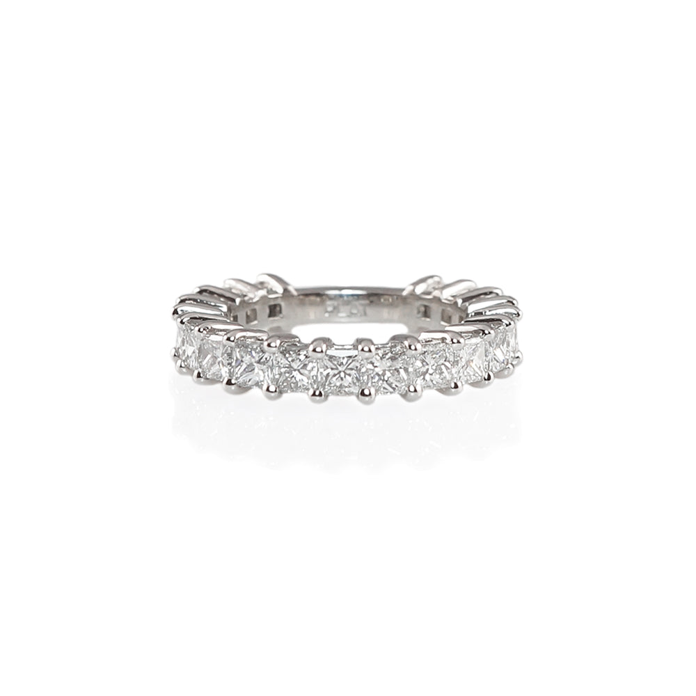 Lin Princess Cut Diamond Wedding Band