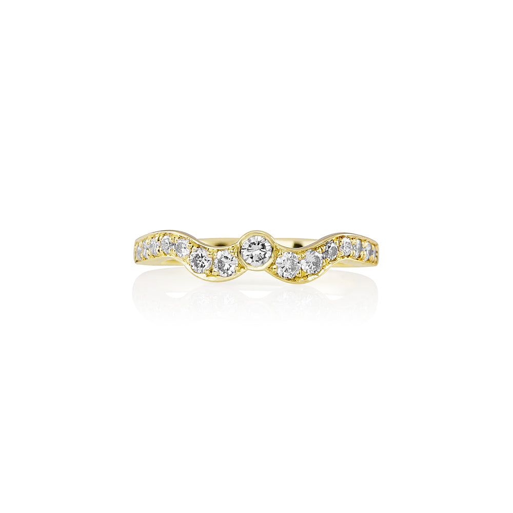 Sarah Green Gold Curved Diamond Wedding Band