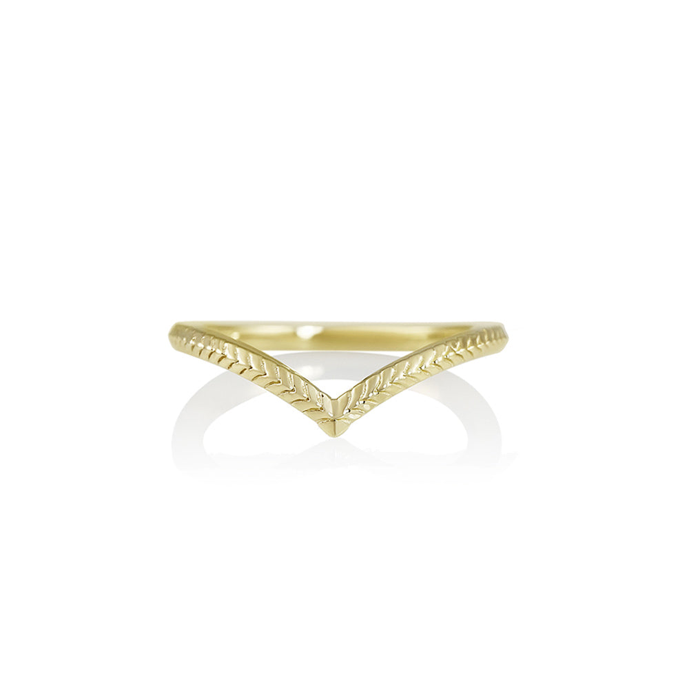 Textured Yellow Gold V-Ring