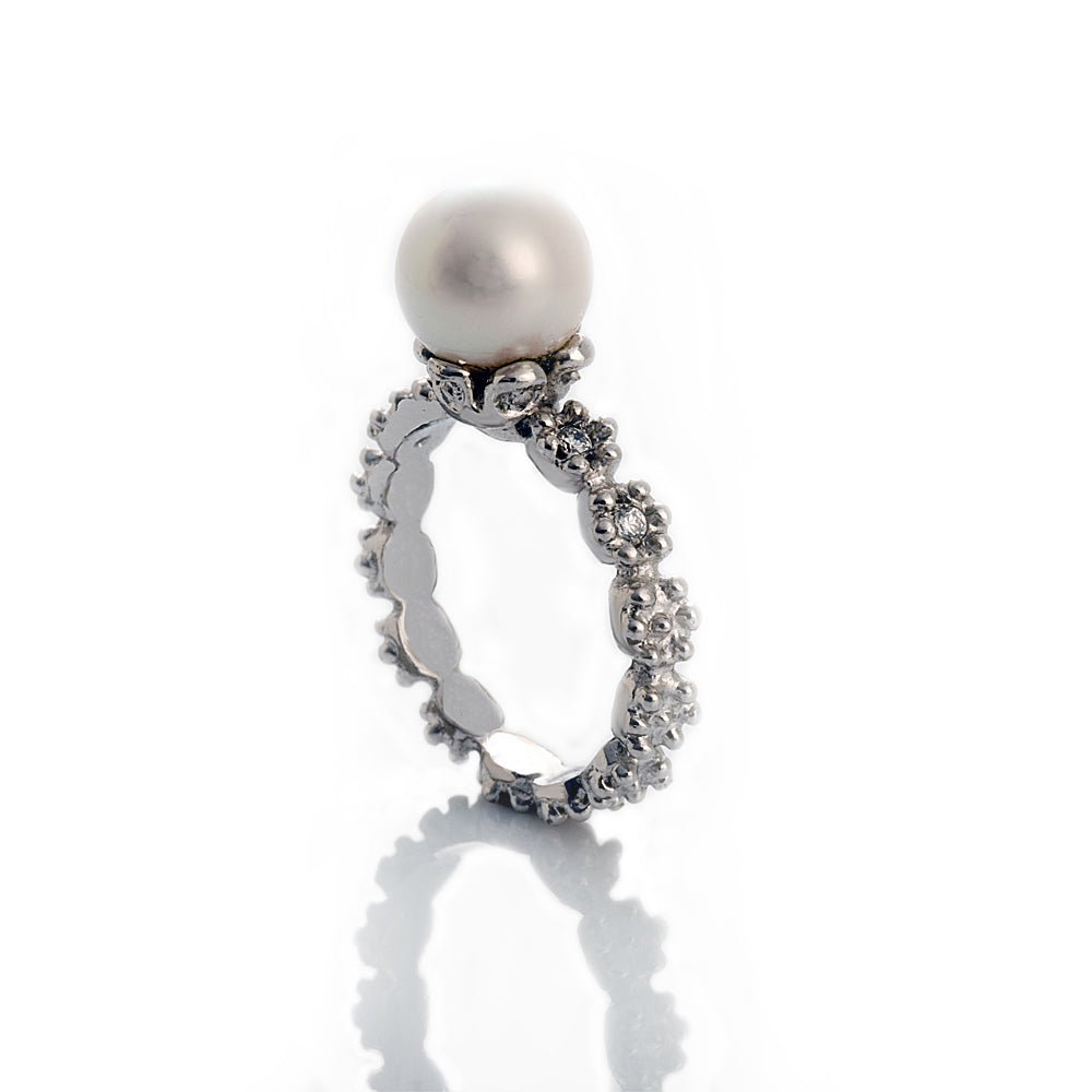 Britt Flower Pearl Ring in 14K White Gold