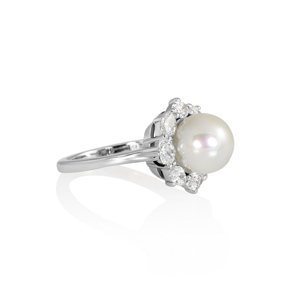 Dayna Pearl and Diamond Halo ring